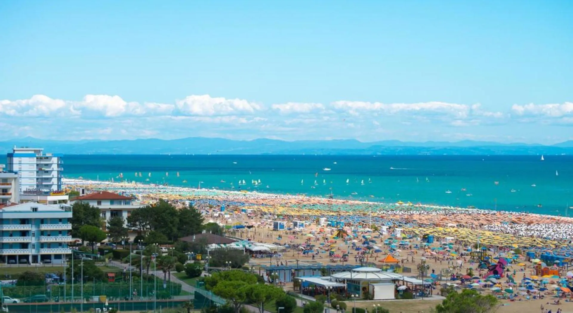 Beautiful Studio Apartment In A Seafront Building Bibione