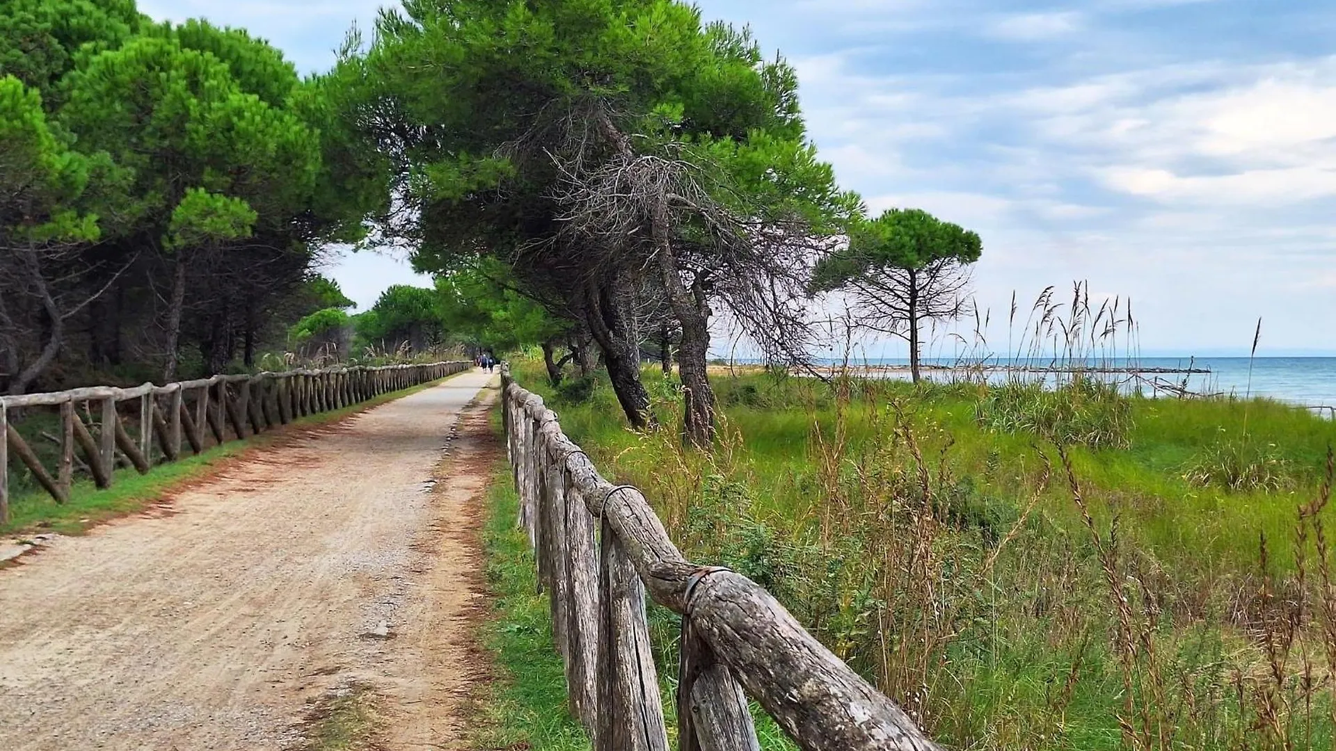 Beautiful Studio Apartment In A Seafront Building Bibione